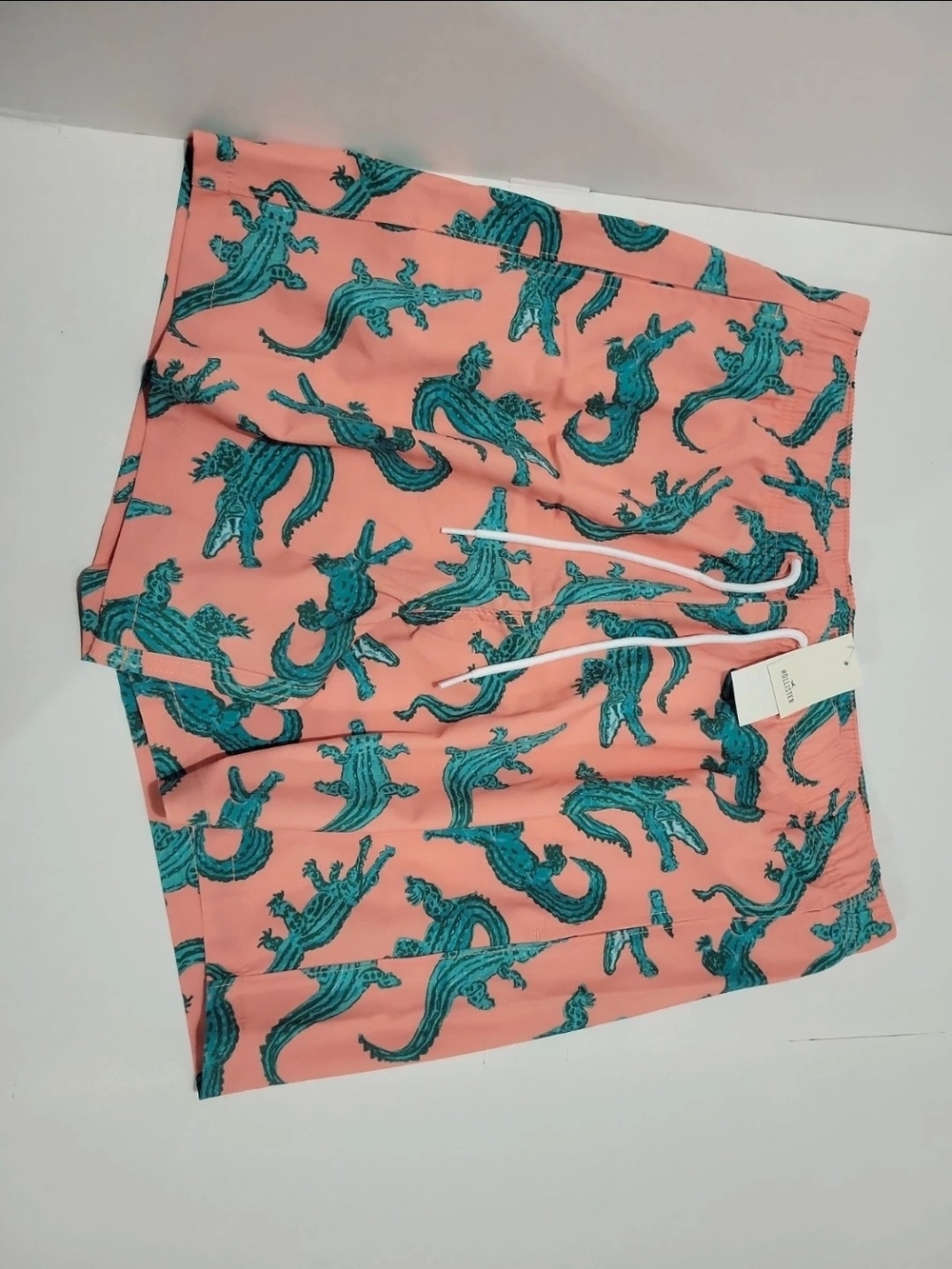 NWT Hollister Men Coral Alligator Print Swim Trunks Size L